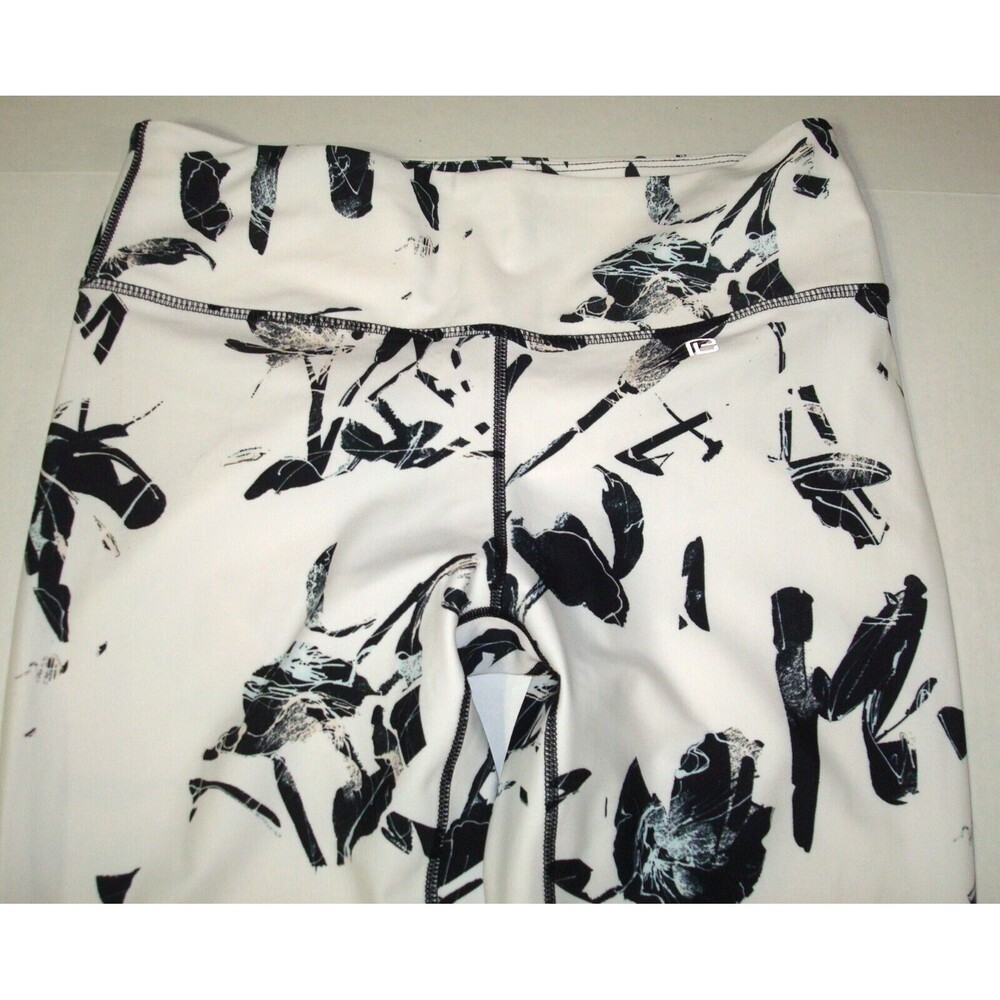 Body Language Activewear Leggings Saks USA White Black L Yoga Pilates Gym Flower - Picture 2 of 4